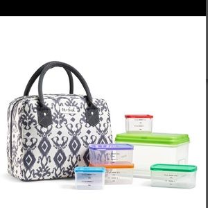Fit & Fresh Bloomington Lunch Tote-Charcoal Ikat…includes set of containers.
